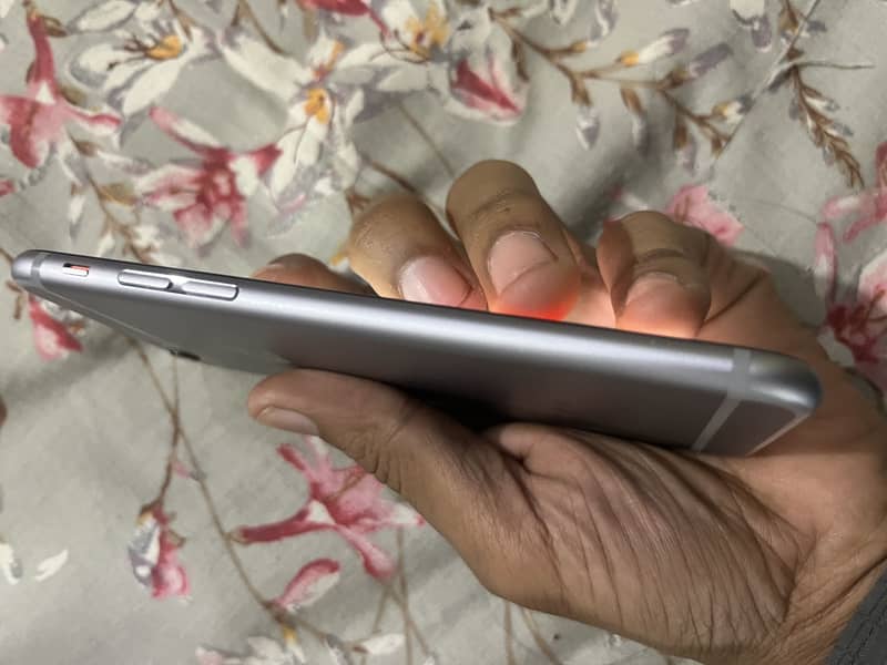 Apple iPhone 6S 7
