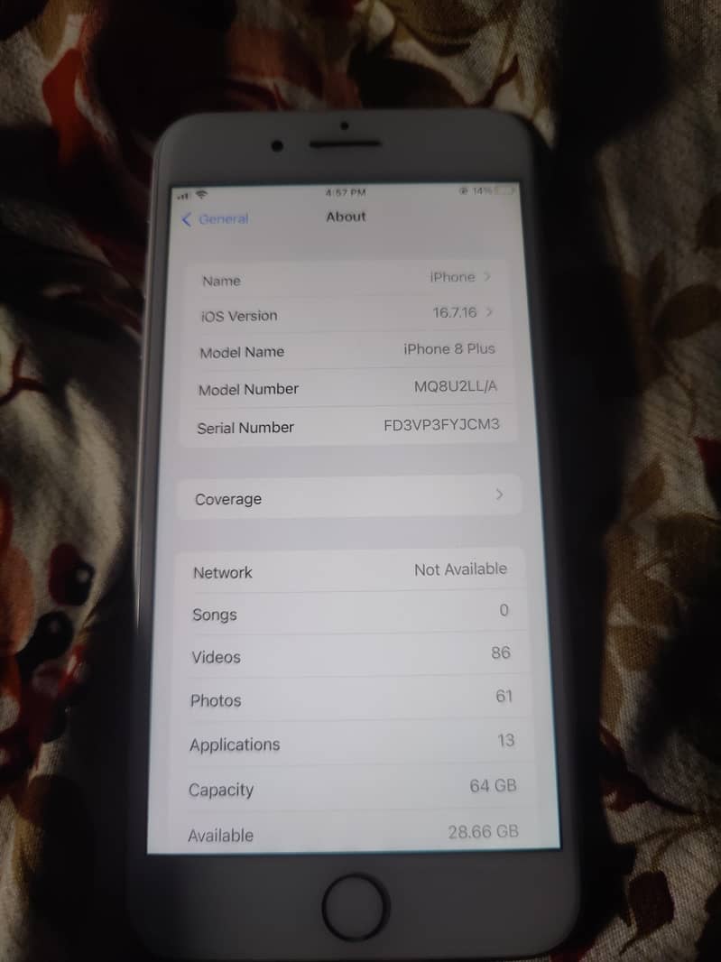Apple iPhone 8 Plus 3