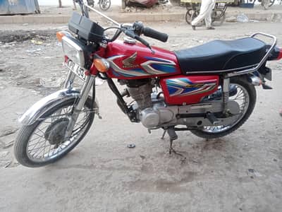 Honda cg 125  ganion cundition 1 hand