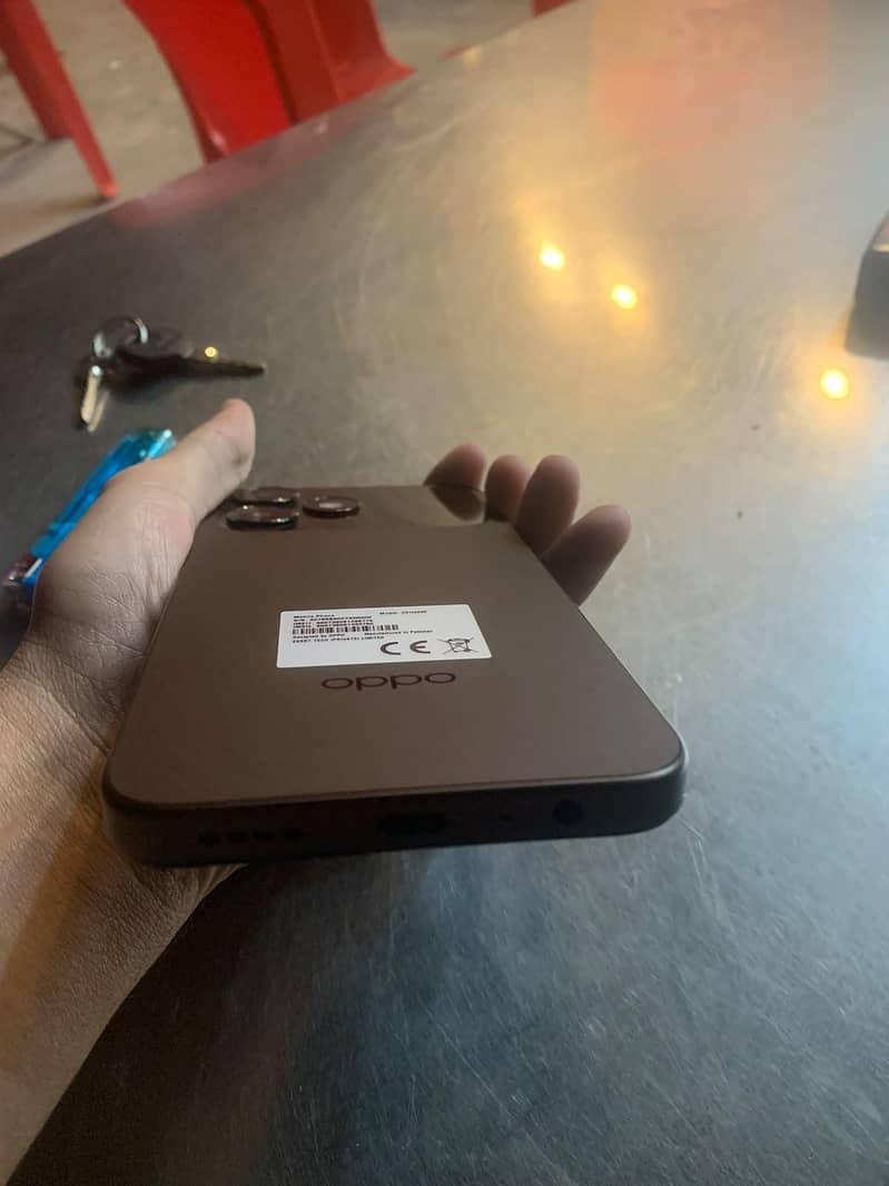 OPPO A6c 3