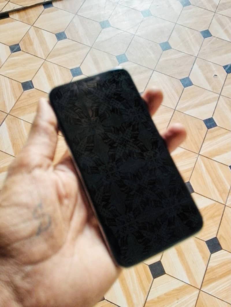 Apple iPhone X 3