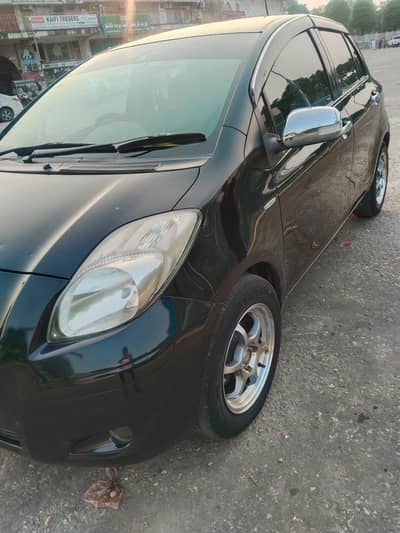 Toyota Vitz 2010