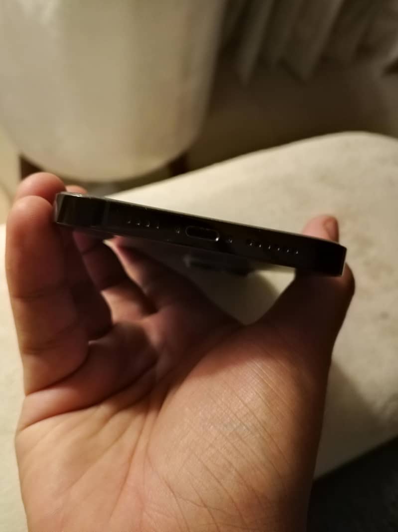Apple iPhone 14 Pro Max 3