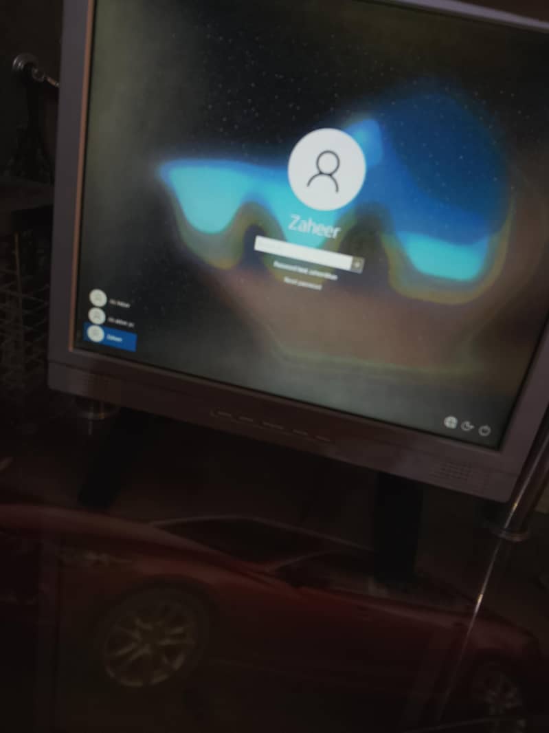 Complete Computer Setup with Table, LCD, Keyboard & Mouse 2