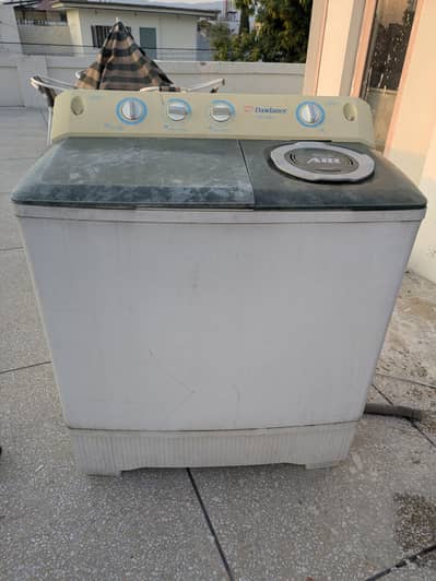 DAWLANCE WASHING MACHINE AND DRYER Full size FULLY WORKING
