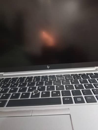 HP elite book G 8 845 AMD Ryzen 5 pro 5650 and 16 Gb and 256