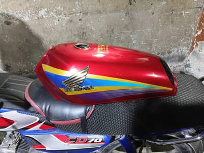 Tanki with side covers original 2004 model