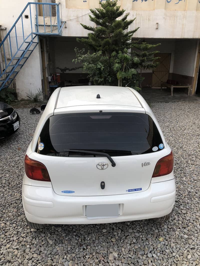 Toyota Vitz 4