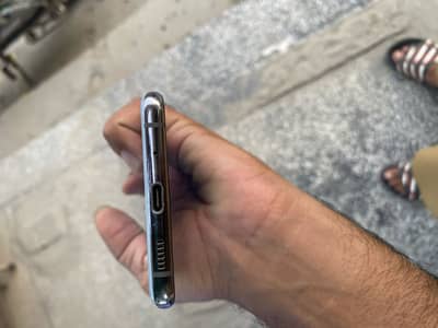 Samsung Mobile S20 Plus