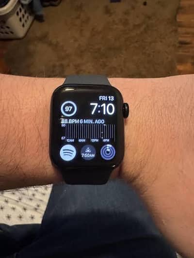 Apple Se 2 watch second generation