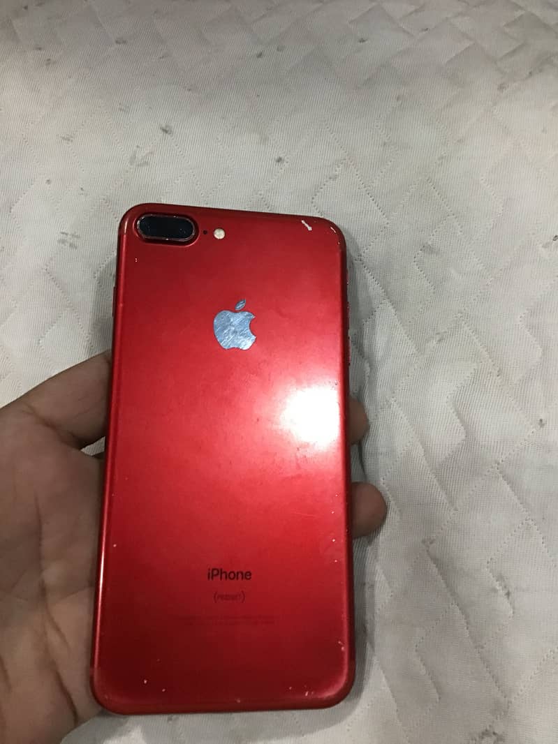 Apple iPhone 7 Plus 0