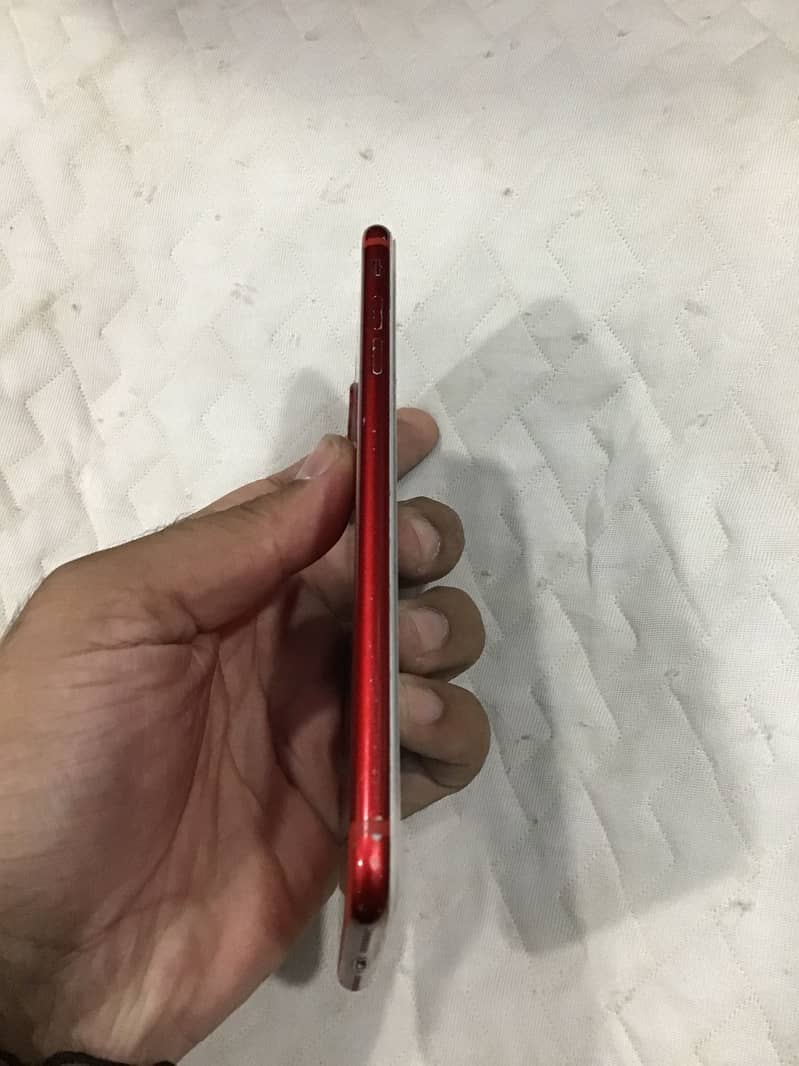 Apple iPhone 7 Plus 2