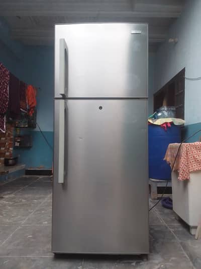 Kenwood Jumbo Refrigerator