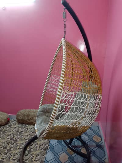 Luxurious Hanging Swing Chairs. Outdoor / Indoor Swing Chair with Iron