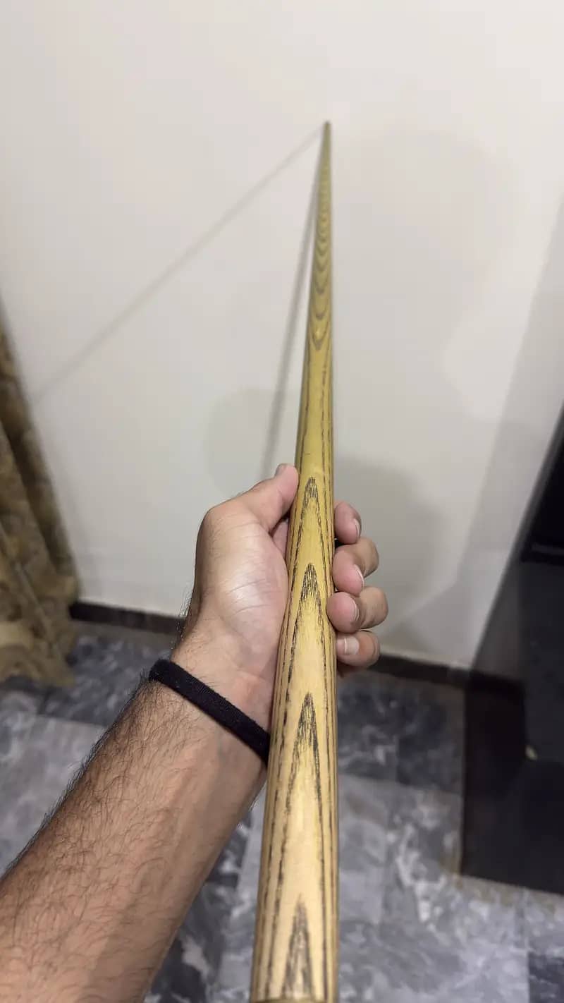 2 piece Lp cue 1