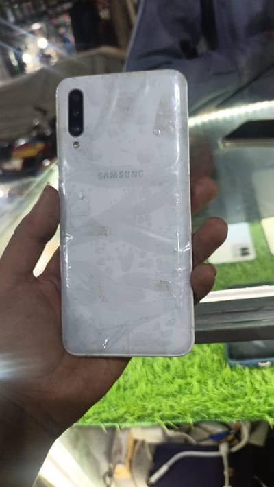 Samsung Mobile A30s 4 128 unit change all ok koi issue nahi ha
