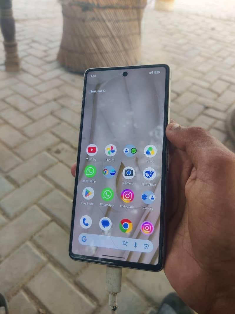 Google pixel 7 4