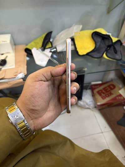 Samsung Mobile S22
