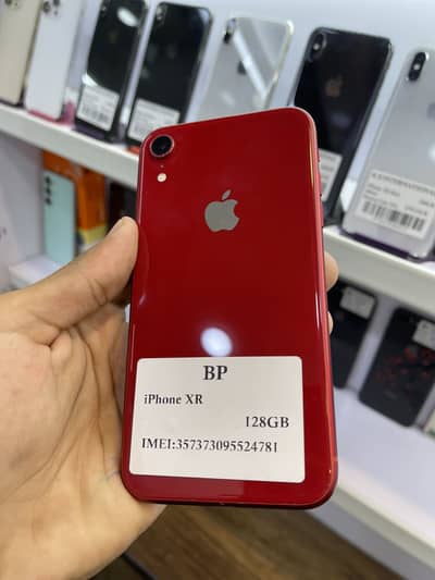 iPhone XR [OFFER] 03275894788