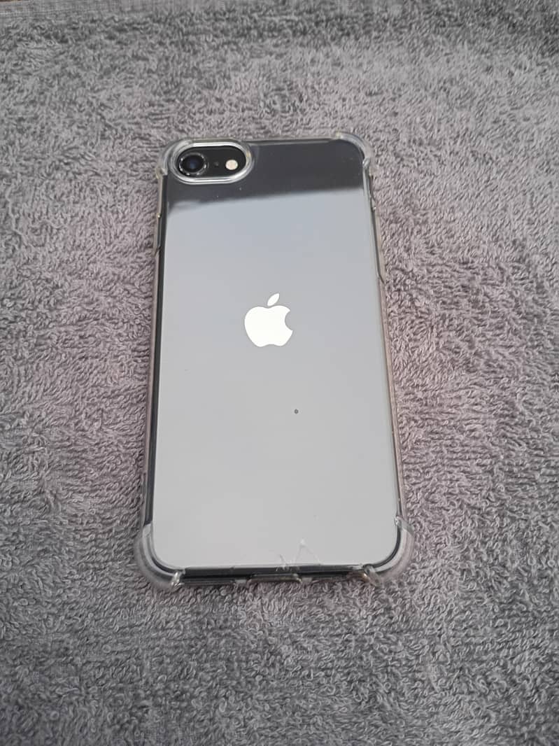 iPhone SE 2020 8