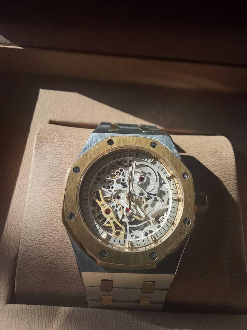 AP WATCH 1