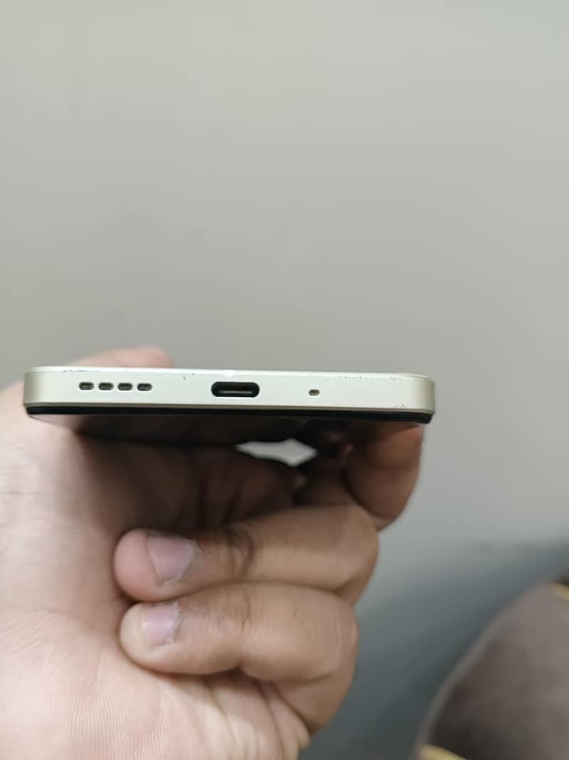 Realme C75 3