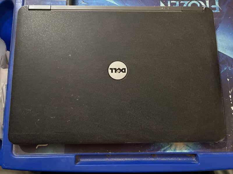 Dell Latitude E7240 4