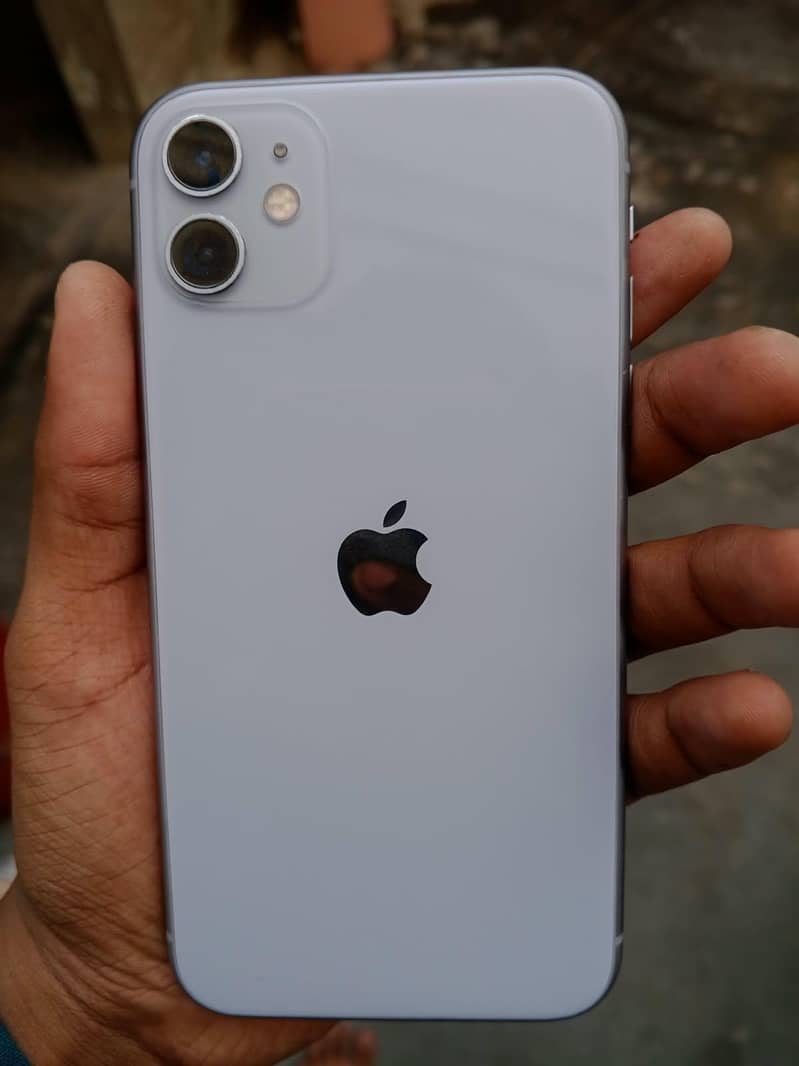 Apple iPhone 11 2
