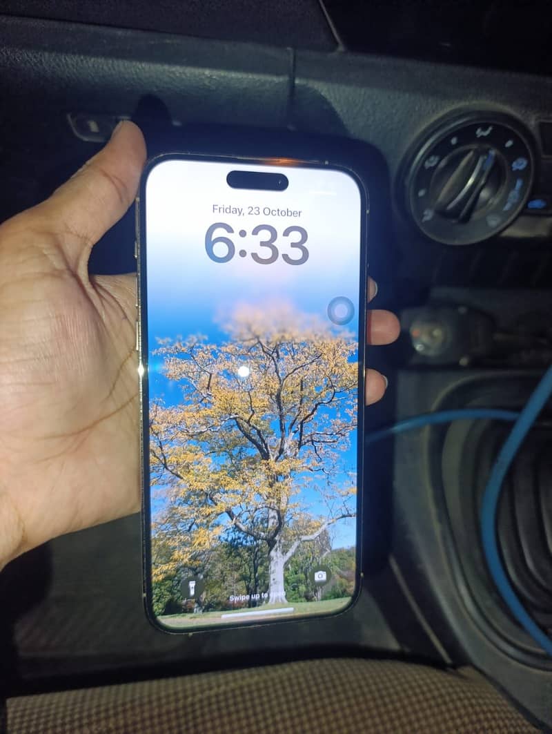 Apple iPhone 14 Pro Max 2