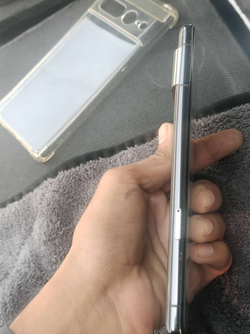 Google Pixel 7 Pro 4