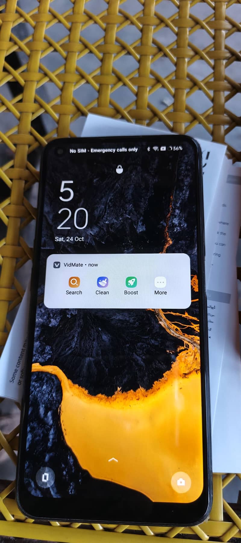 OPPO A76 1