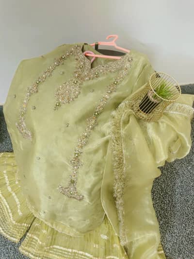 bridal mehndi dress