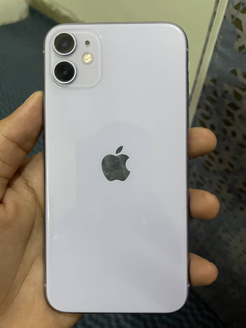 Apple iPhone 11 0