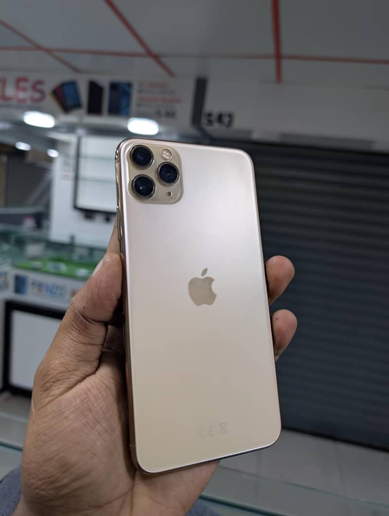 Apple iPhone 11 Pro Max 0