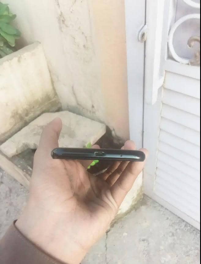 Huawei Y5 Lite 3