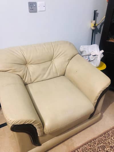 5 seater sofa condition good