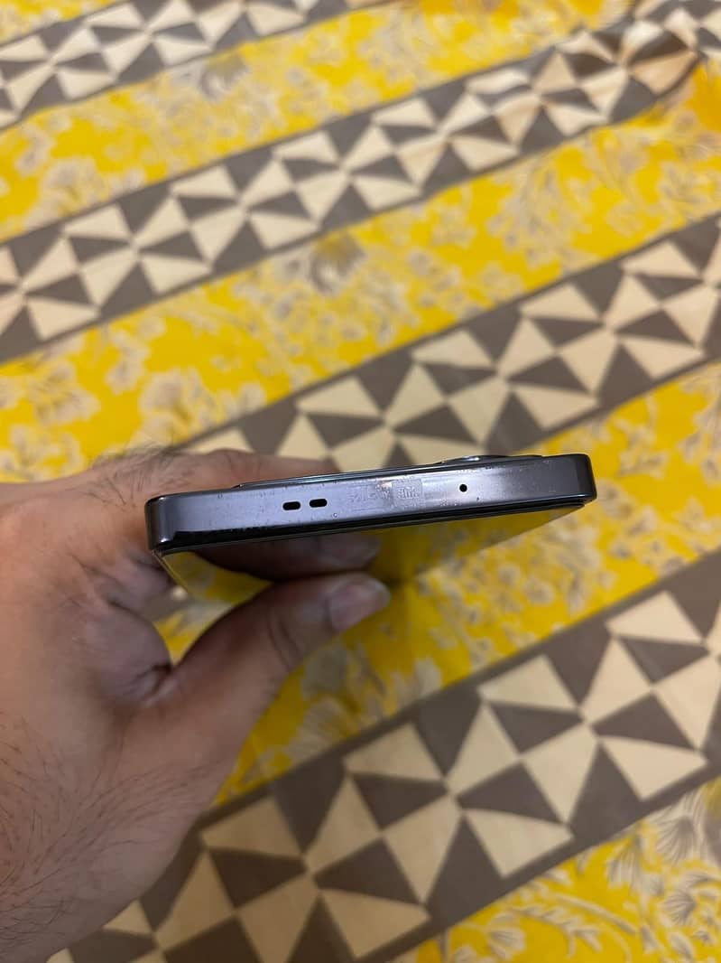 Infinix Note 40 4