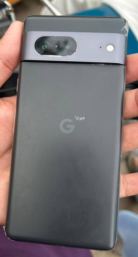 Google Pixel 7 3