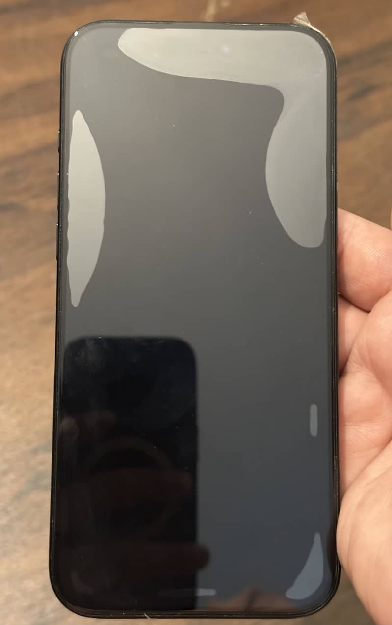 Apple iPhone 16 Pro Max 1