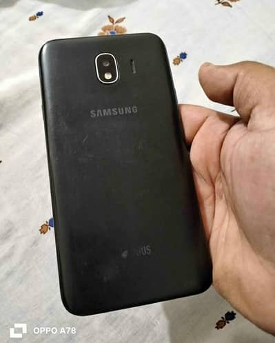 Samsung Mobile J4 Emulatd display ha 2gp ha