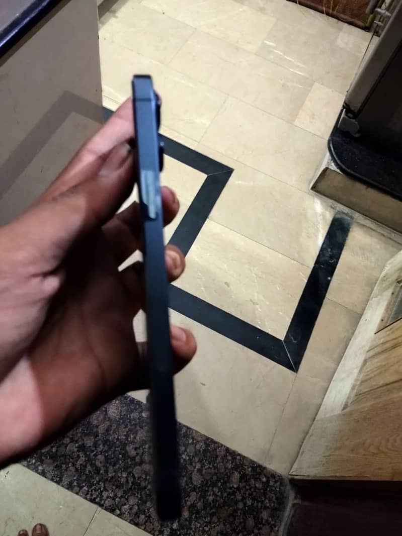 Apple iPhone 12 Pro Max 3