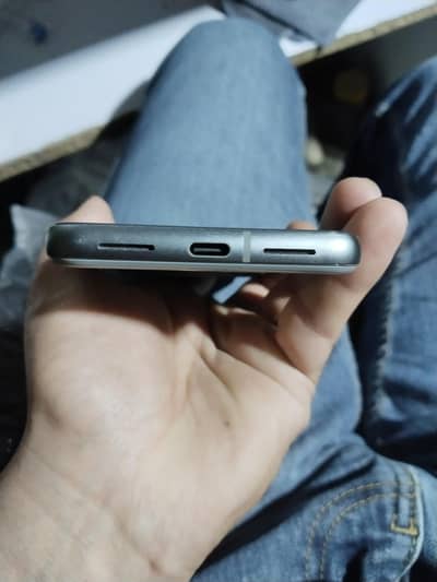 Google Pixel 8