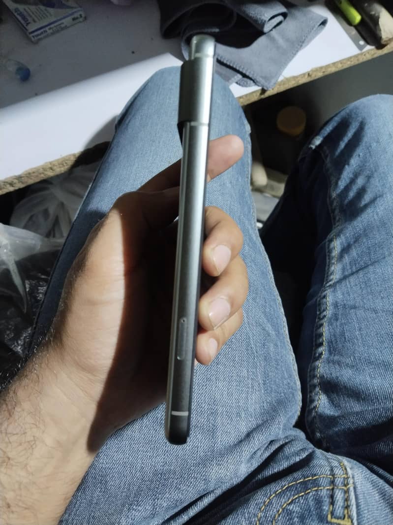 Google Pixel 8 1