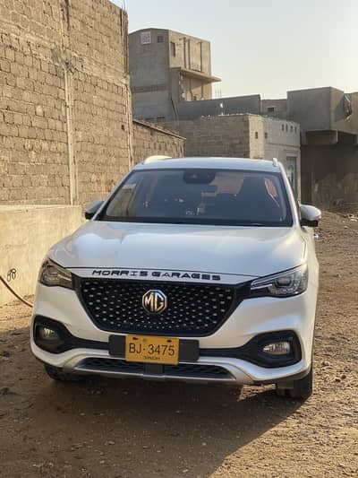 MG HS 2021