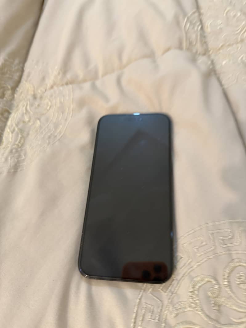 Apple iPhone 15 Pro Max 5