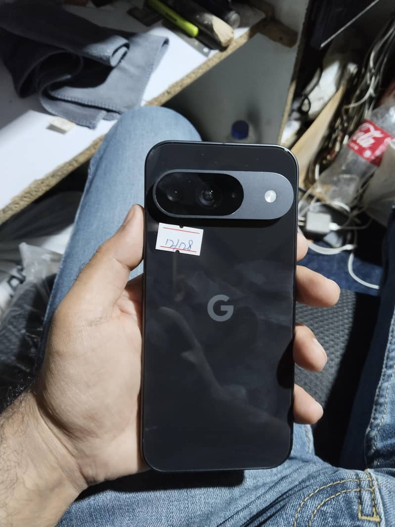 Google Pixel 9 3