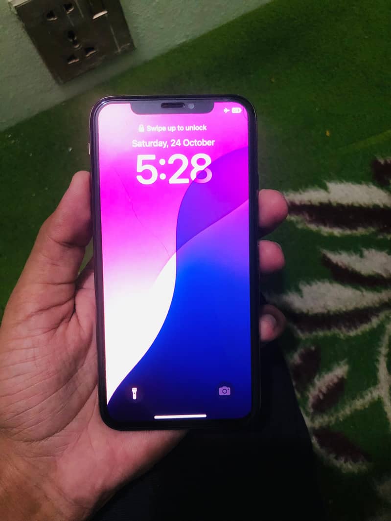 Apple iPhone XS 0