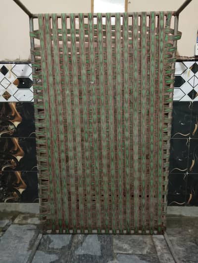 jesti pipe ki charpayi