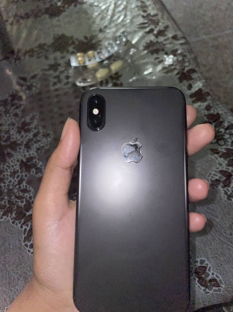 Apple iPhone X 0