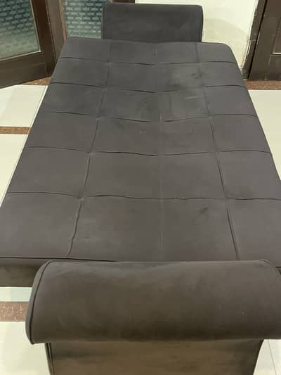 Sofa come bed